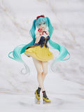 Vocaloid Hatsune Miku (Snow White) Wonderland Figure