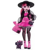 Monster High Draculaura With Pet Count Fabulous Fashion Doll Playset