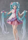 Vocaloid Hatsune Miku (Rapunzel) Wonderland Figure