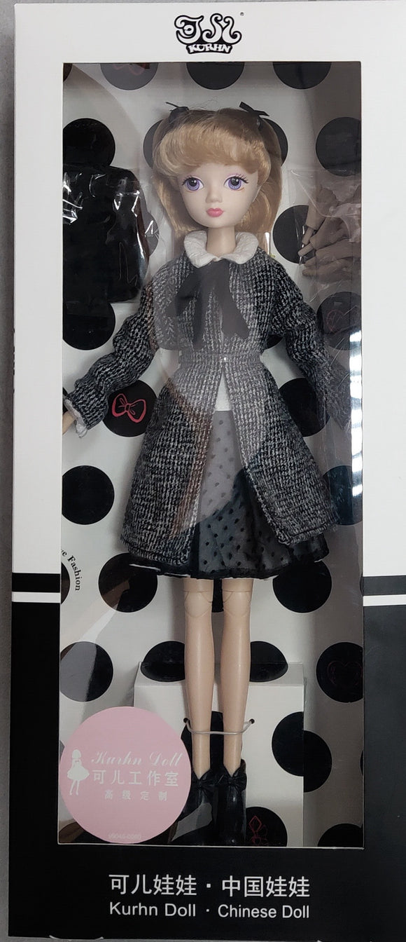 Kurhn Fashion Style Studio Series - Winter Studio stylish dress doll
